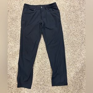 Lululemon - ABC Classic-Fit 5 Pocket Pant 32"L
Warpstreme